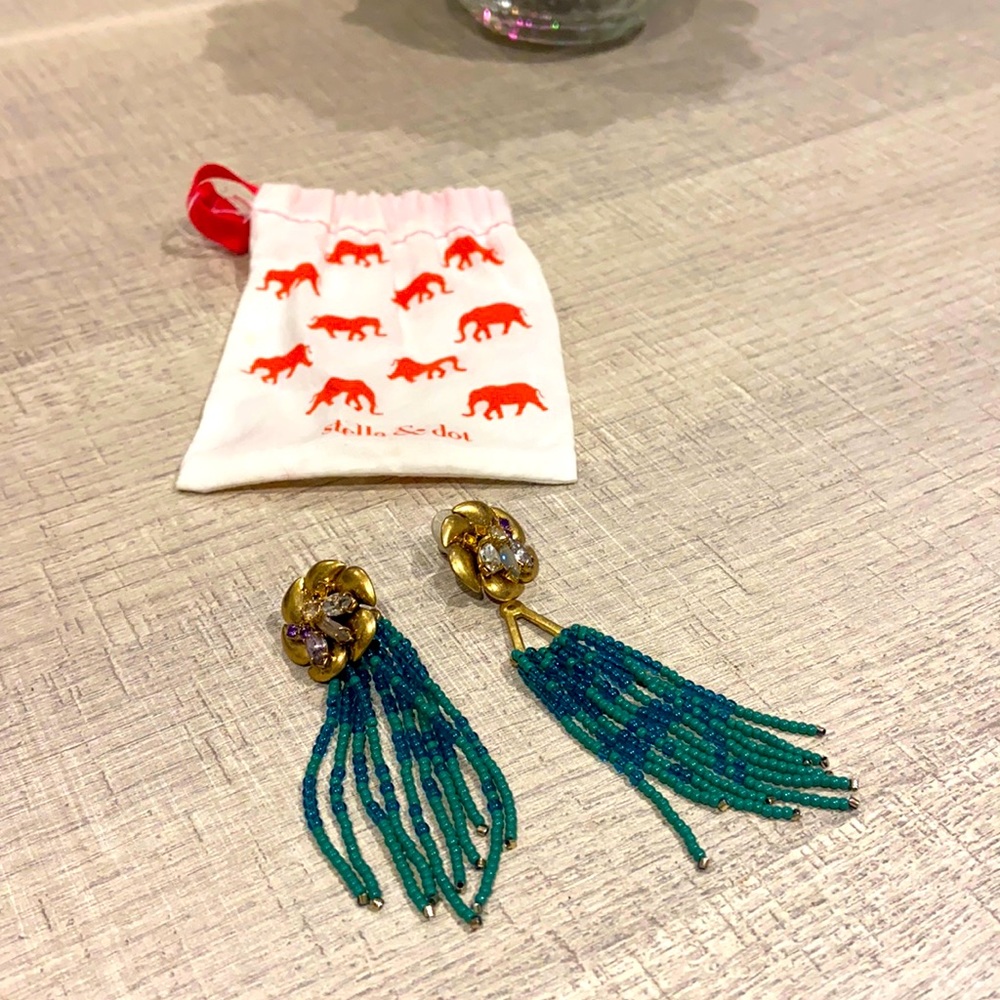 Stella & Dot 2 in 1 earrings